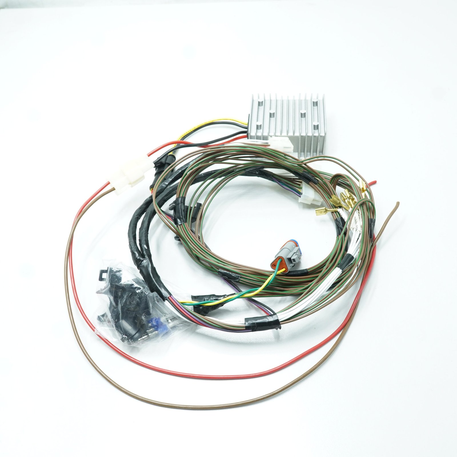 EV190-T1224 EVEPS DC-DC CONVERTER Diesel Engine Part - Image 4