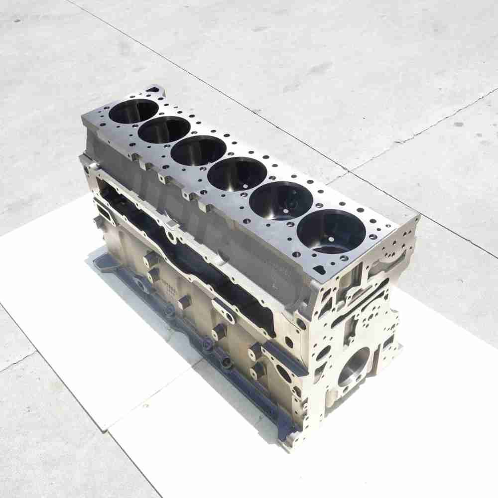 5693740 5633494 5633349 4376170 Cylinder Block - Image 7