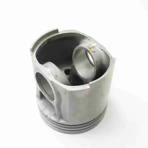 4955325 4955235 4352370 4910465 Piston - Image 5