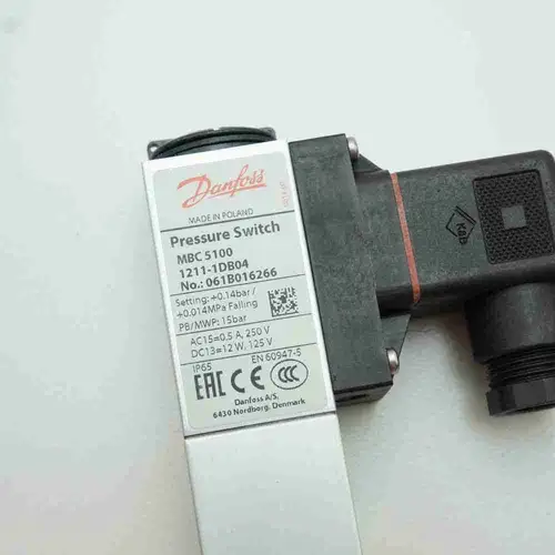 4927365 4099176 QSK Pressure Sensor - Image 9