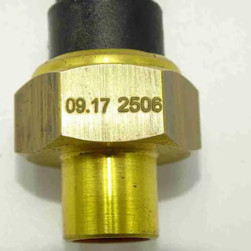 2897690 4395335 5462262 3408606 Oil Pressure Sensor - Image 6