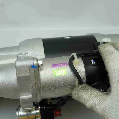 5284085 5367763 2871253 5493112 Starter Motor - Image 7