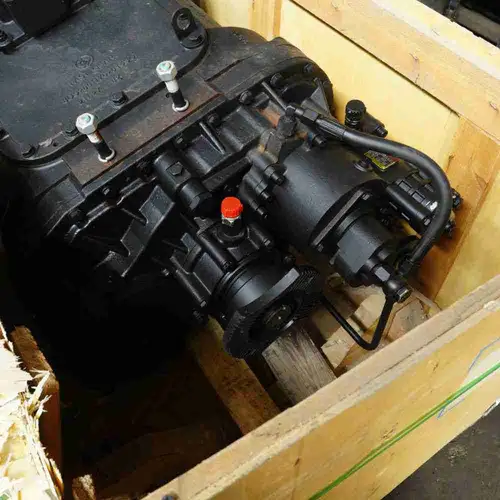 法士特 取力器 型号 8DS260 QH70I 速比 0.67 Diesel Engine Part - Image 4
