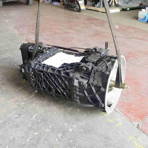 ZF ECOSPLIT 3 manual transmission 16S221IT Diesel Engine Part - Image 2