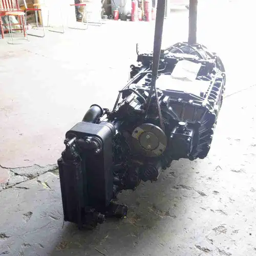 ZF ECOSPLIT 3 manual transmission 16S221IT Diesel Engine Part - Image 6