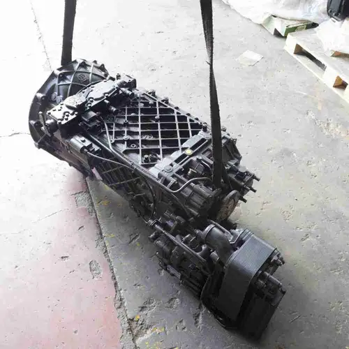 ZF ECOSPLIT 3 manual transmission 16S221IT Diesel Engine Part - Image 8