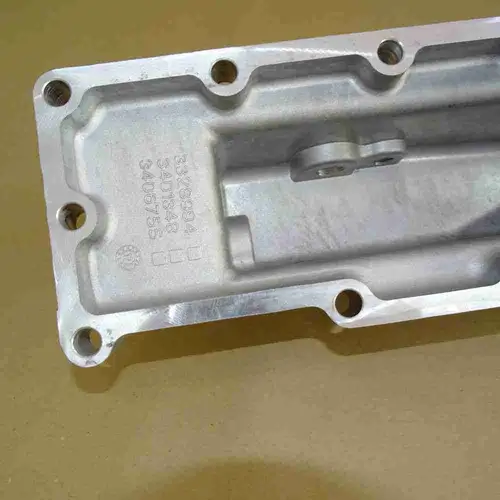 3401348 3406757 3328994 4974398 Intake Manifold - Image 6