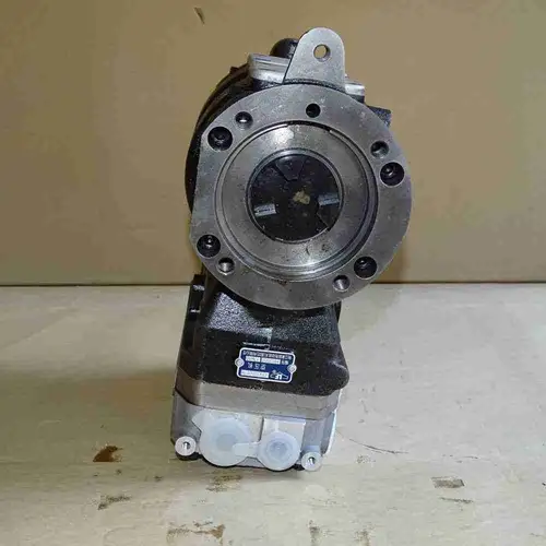 4974668 ISM11 Twin Cylinder Air Compressor - Image 12
