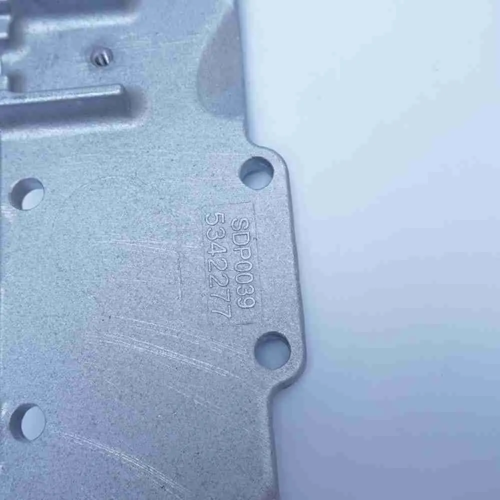 3976716 ISL QSL QSC Intake Cover Plate - Image 2