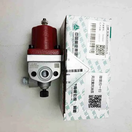 3043000 KTA19 Fuel Shutoff Solenoid - Image 2