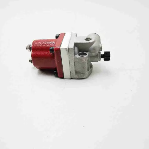3043000 KTA19 Fuel Shutoff Solenoid - Image 4