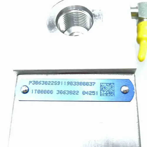 3063022 KTA19 K50 K38 Valve - Image 9