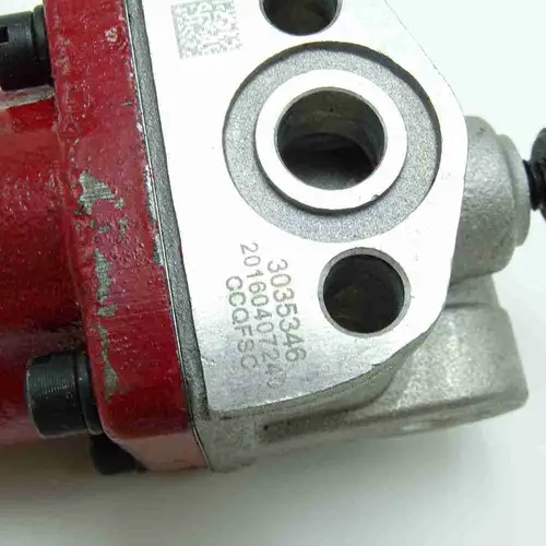 3035346 KTA19 Fuel Shutoff Solenoid - Image 3