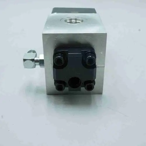 3633381 K38 K50 Oil Control Valve - Image 5