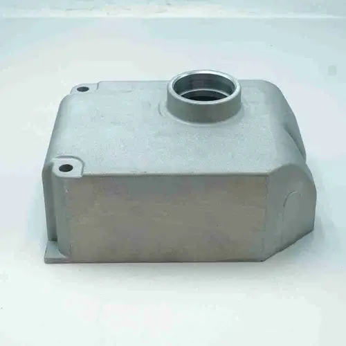 3010396 K19 K38 K50 Valve Cover - Image 4