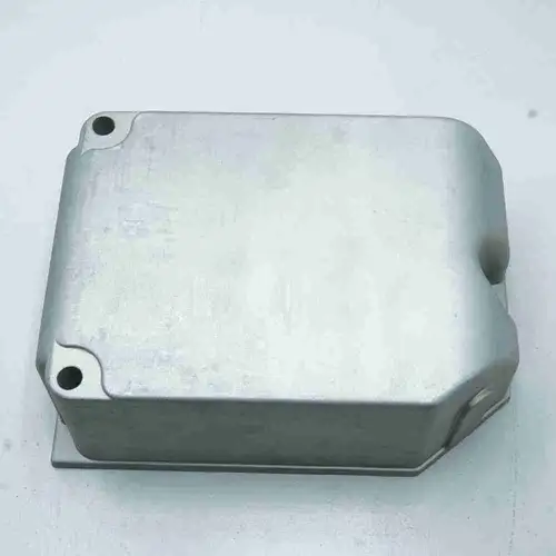 3010396 3010388 3010247 K19 Valve Cover - Image 6