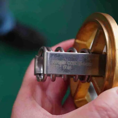 3076489 KTA19 NT855 K19 Thermostat - Image 5