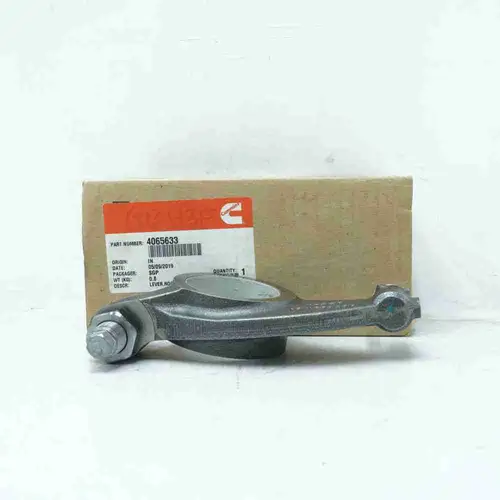 4065633 4065772 QSK45 QSK60 Rocker Arm - Image 2