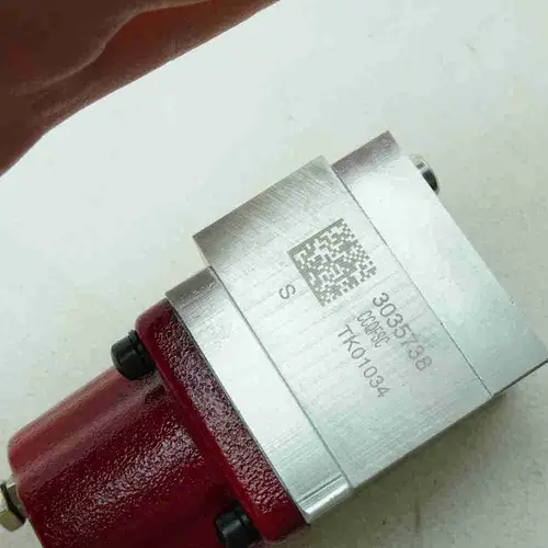 3035738 KTA19 K19 Solenoid Valve - Image 7
