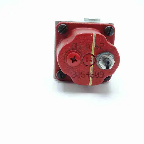 3096857 3096856 KTA19 Fuel Shutoff Solenoid - Image 6