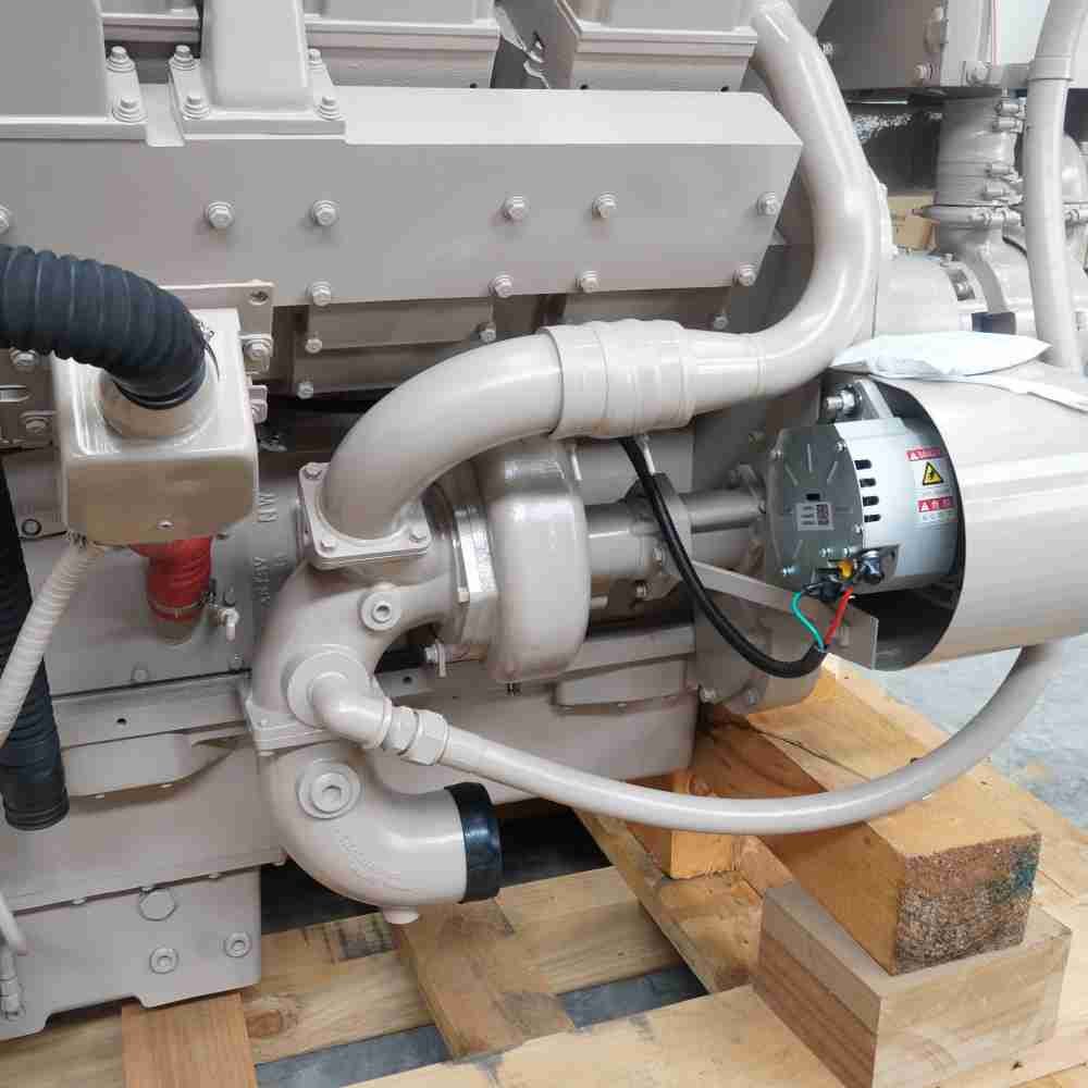 KTA38-MO Engine Assembly Heat Exchanger Sea Water Pump - Image 12